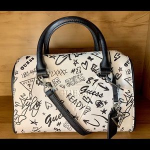 Guess doctor bag